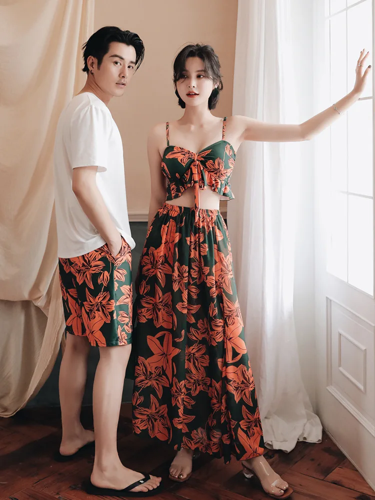 

Dress Couple Swimsuit Sexy Fashion New Bikini Split Three Piece Set For Men And Women Honeymoon Beach Long Skirt