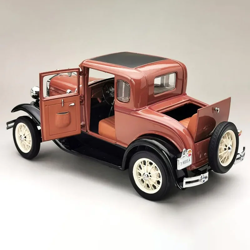 Diecast 1/18 Scale 1931 Ford Model A Classic Sports 6138 Simulation Alloy Car Model Collection Souvenir Display