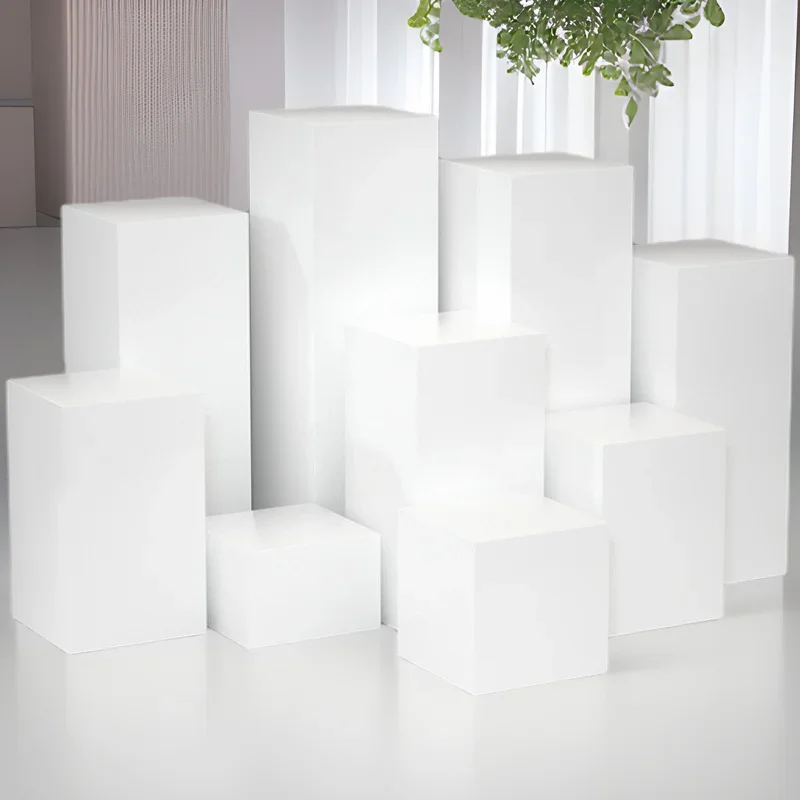 Nakajima Square School White Platform Exhibition Crafts Paint
