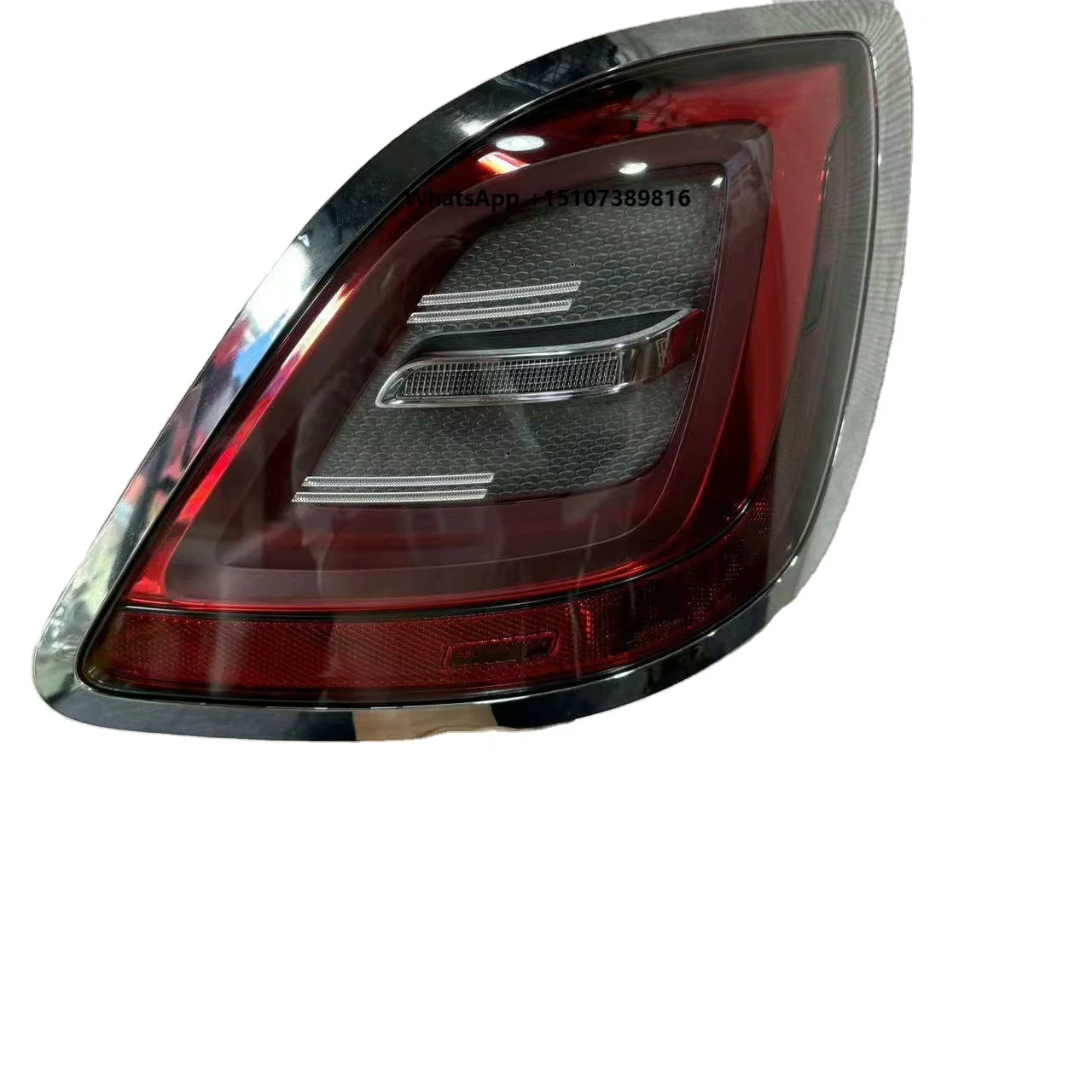 For Rolls-Roy Ghost 4th Generation 2020-2024 Tail Light Assembly with Anti-Rear-End Collision Brake Reverse Lights Red Lens