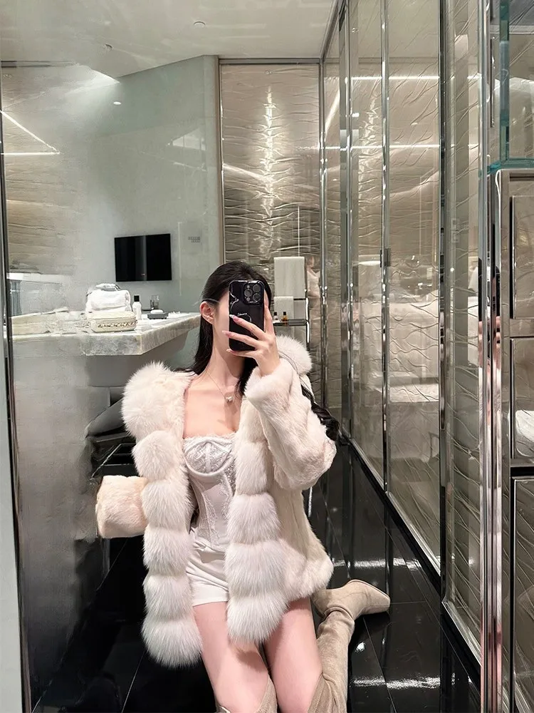 

Fay Pink Snow Rabbit Fur Coat with Hoodie Waist Cinching Fur Collar Warm Ele Rabbit Fur Jaet for Women Winter 2024