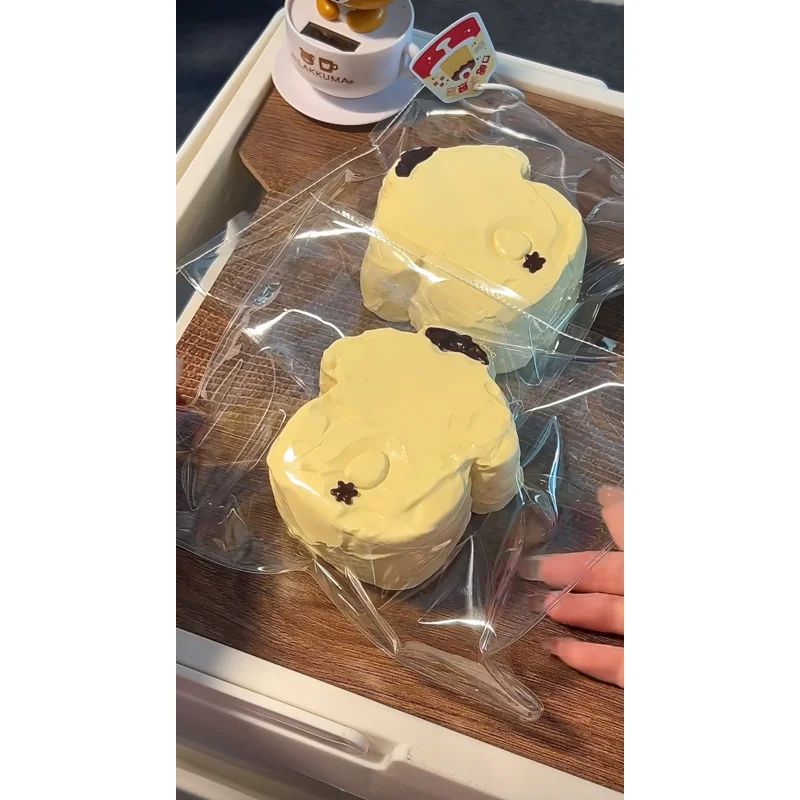 1Pc Soft toy with YOGURT PUREE like texture - Yellow long eared dog shaped to relieve stress - Food-grade silicone
