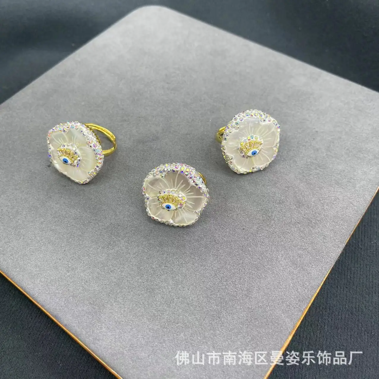 Natural underwater white shell Turkish eye ring, hand-carved rose devil's eye rings