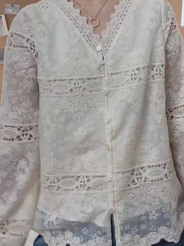 

Spring 2026 Slimming Effect Lace Hollow Embroidery Women's Short Shirt French Style Fashion Sensation White Color