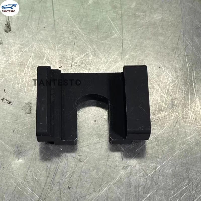 

For Bosch piezoelectric Siemens piezoelectric injector pliers, grafting holders, fixture clamps