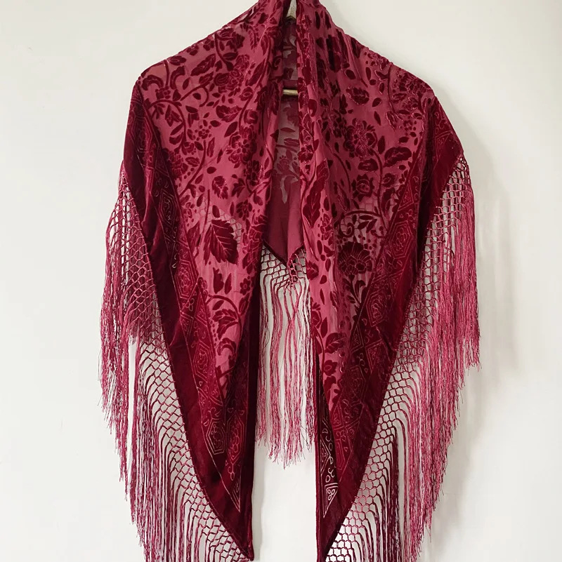 Lady Velvet Triangle Shawl Noble Peony Scarf Women Velvet Silk Scarves Autumn Spring Poncho Luxury Pashmina Tassel Cloak