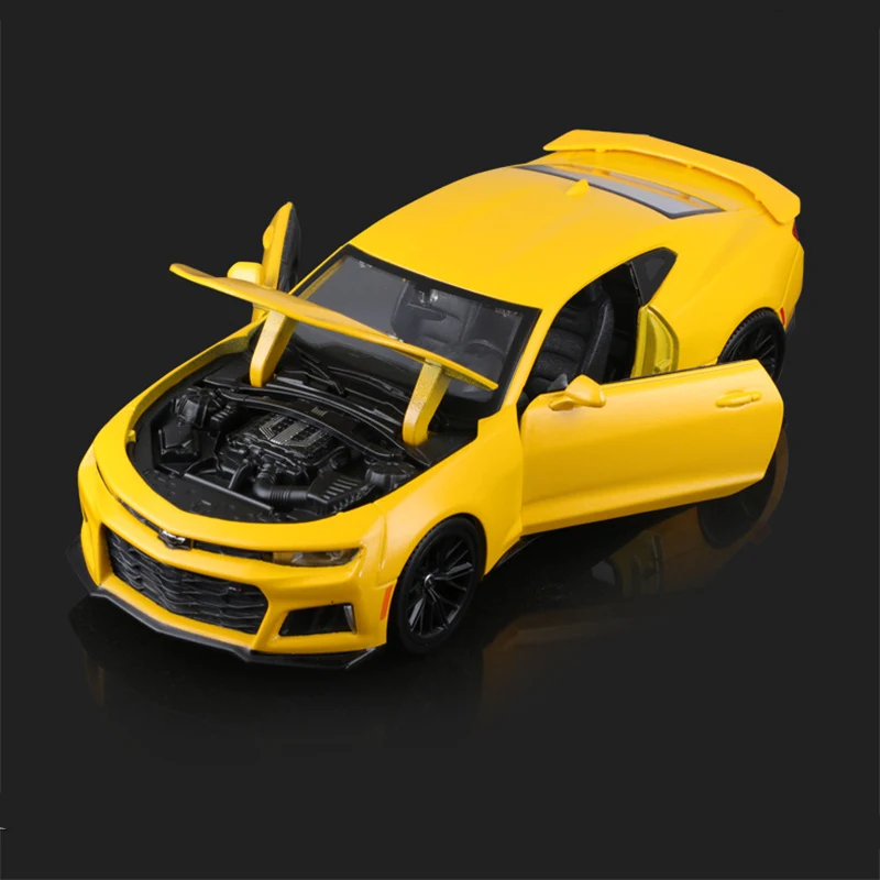 Maisto 1:24 2017 Chevrolet Camaro ZL1 lega modello di auto sportiva diecast metallo auto da corsa veicoli modello simulazione giocattoli per bambini regali