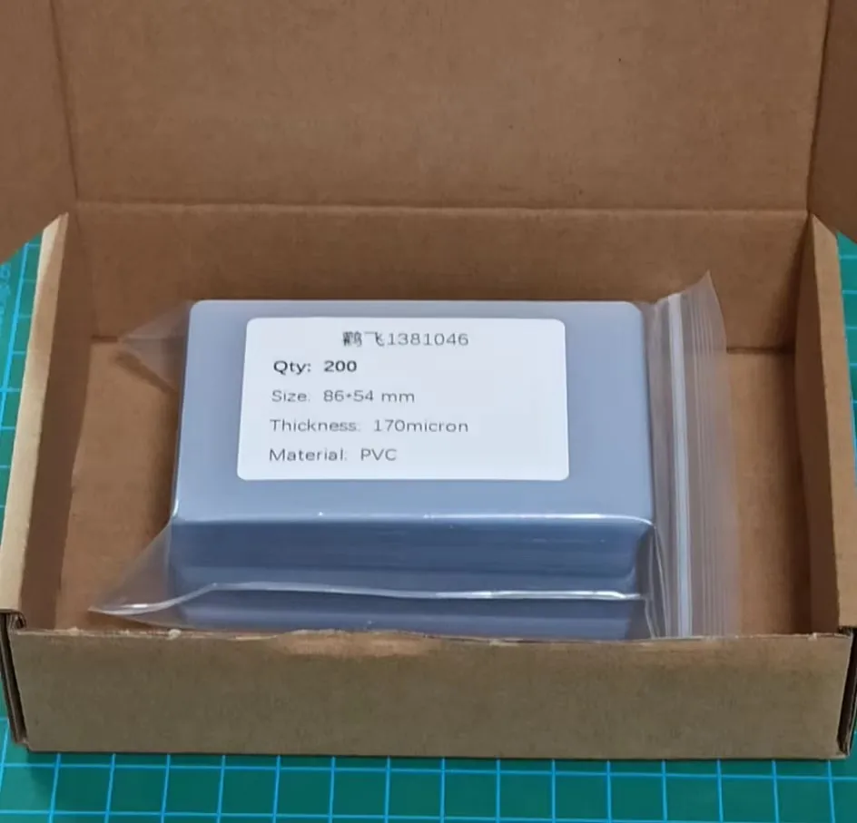 200 stuks/400 stuks doorschijnende, matte, effen plastic PVC-platen, blanco acetaat, geschikt voor visitekaartjes, dikte 170 micron, zeer dun.