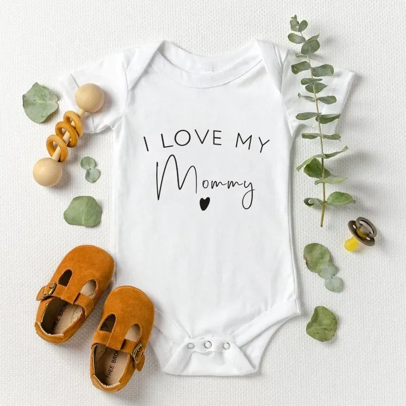 I Love My Mommy Baby Onesie Cute Heart Print Short Sleeve Newborn Bodysuit Soft Cotton Infant Outfit Gift for Mom
