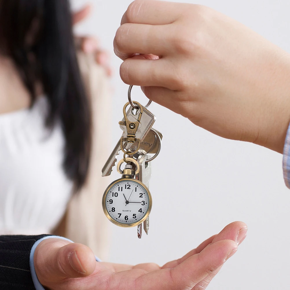 

2pcs Pocket Watch Keychain Design Easy Viewing Nursing Travel Gift Wedding Halloween Christmas Keyring Hanging Nurse