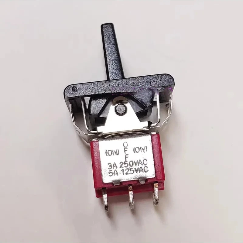 Taiwan Xing Hang Flat Handle R8018A Bilateral Reset, 6-Pin, 3-Position, 3A/250V Toggle Switch T80-R