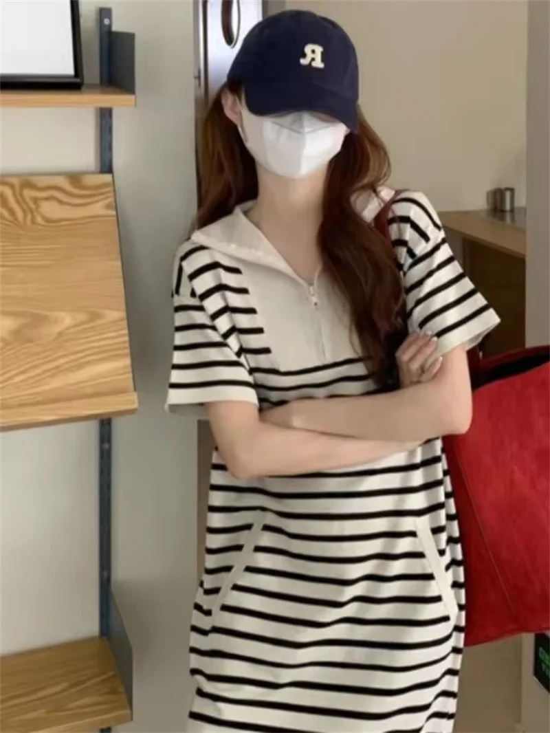 ファッションポロネックストライプ半袖ワンピース 2025 新作 夏 ルーズ Aライン ロングワンピース 韓国風 カジュアル Tシャツワンピース レディース