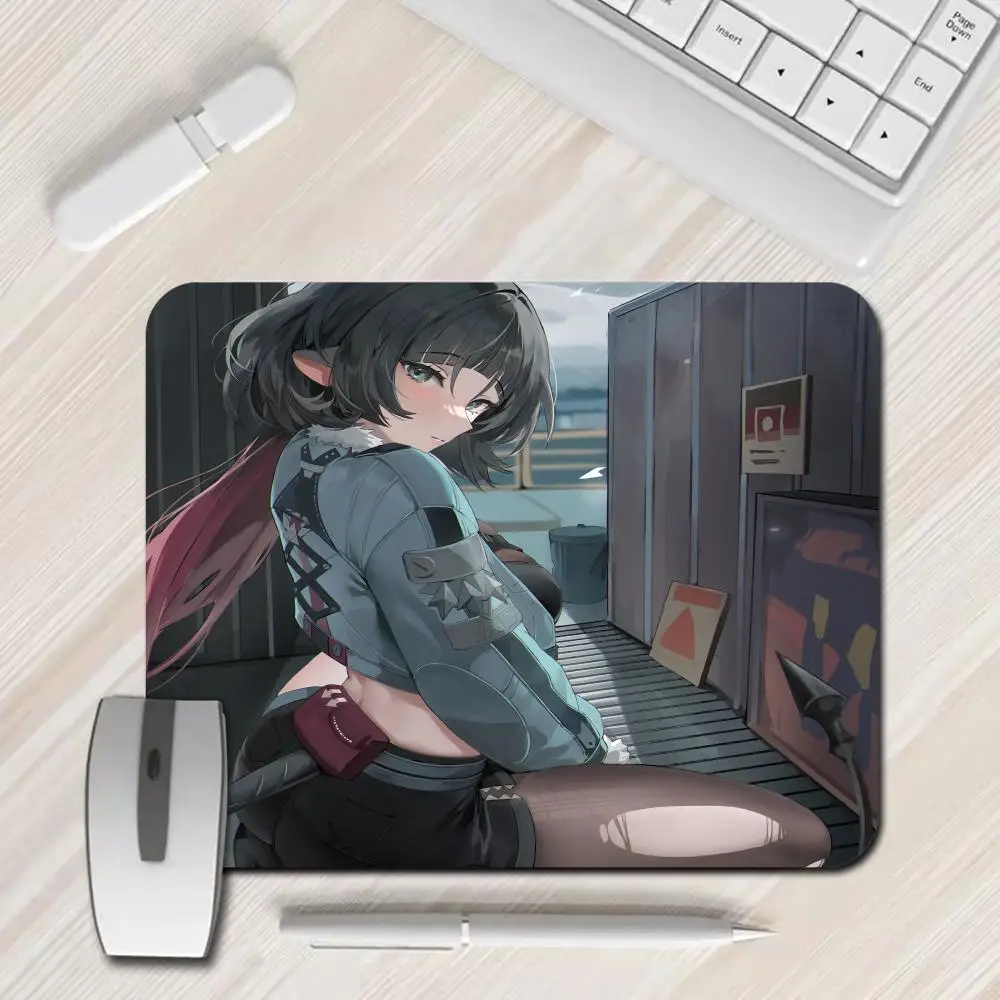 

Jane Doe Zenless Zone Zero Game Mousepad Small LockEdge Mouse Pad For Gamers Computer Desk Pad Rectangular Anti-slip Rubber