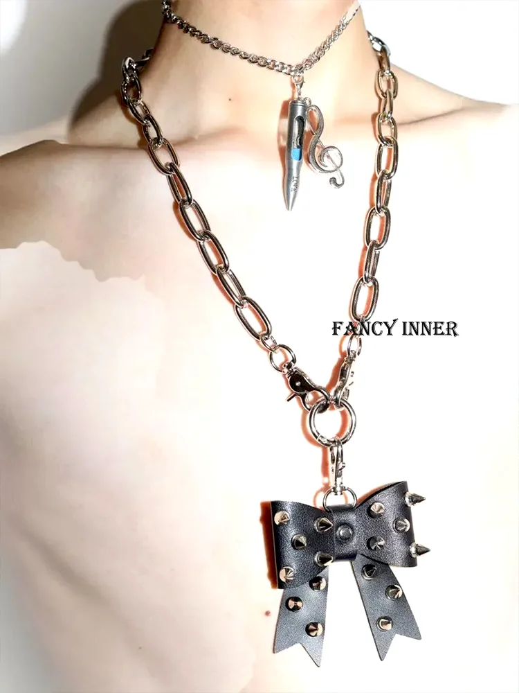 

Новинка 2023 года, ожерелье в стиле панк, длинная металлическая цепочка с бантом и заклепками, уличная темнота, брюки, цепочка на шею, аксессуары для женщин и мужчин, ювелирные изделия