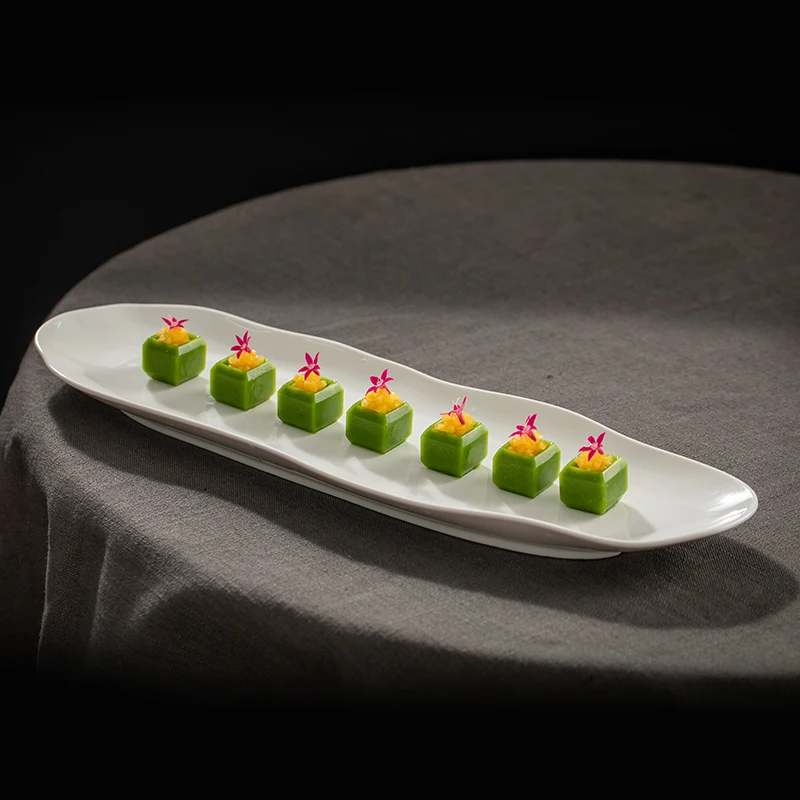 Creative Ceramic Pure White Long Western Plate Hotel Characteristic Irregular Cake Dim Sum Dish Restaurant Cooking Tableware