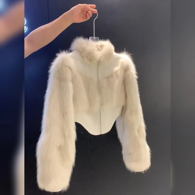 ふわふわジャケット冬のレディース韓国長袖毛皮のようなアウターウェア新しいクロップドフェイクファーコート女性ファッションエレガントなパッチワーク