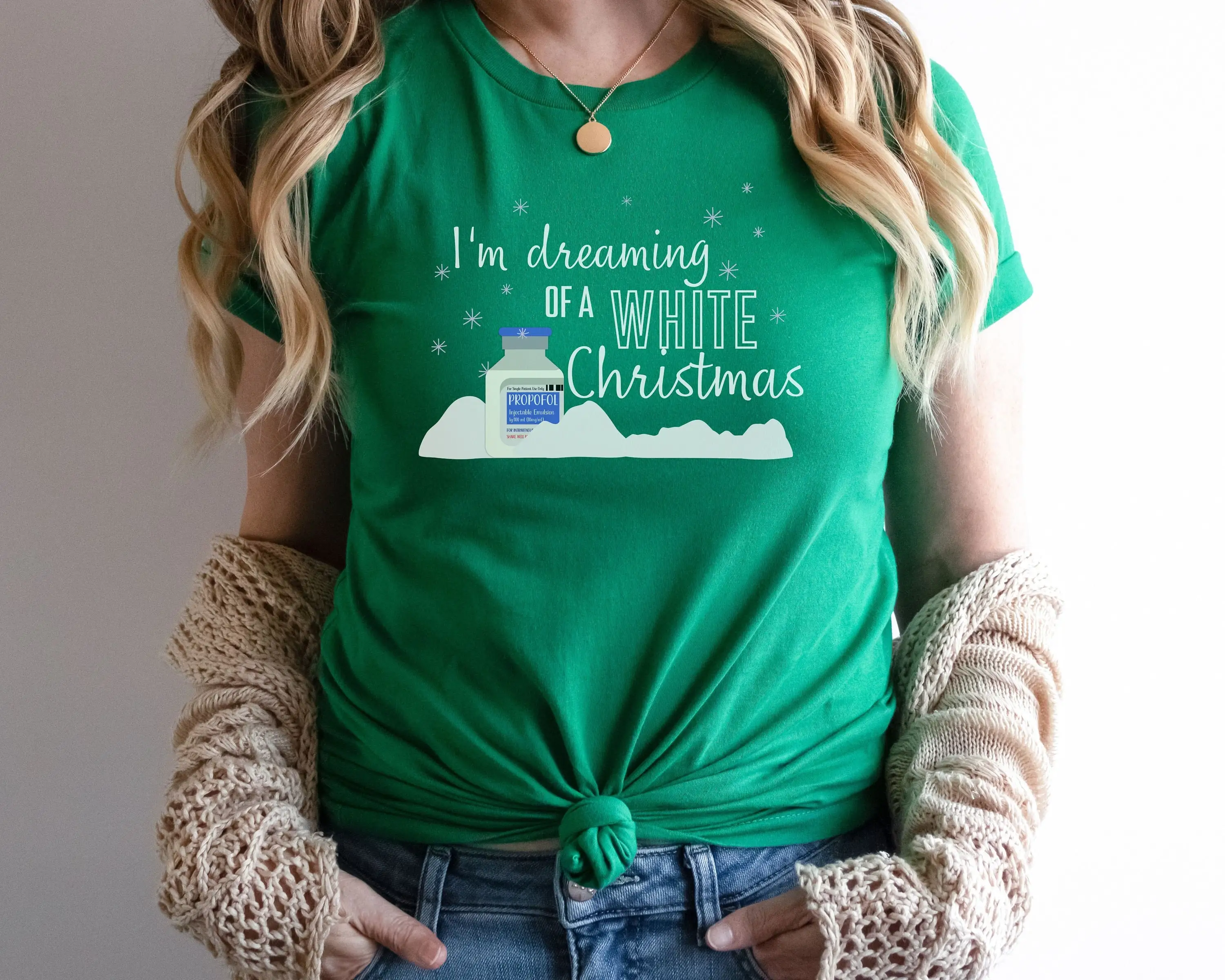 Funny Nurse Christmas T Shirt Dreaming Of A White Icu Crna Propofol Anesthesia For Anesthesiologist