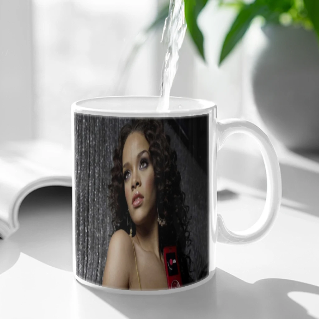 Singer R-RIHANNA Ceramic Mug Cute Coffee Tea Milk Stave Mugs And Cups with Handle Novelty Gifts