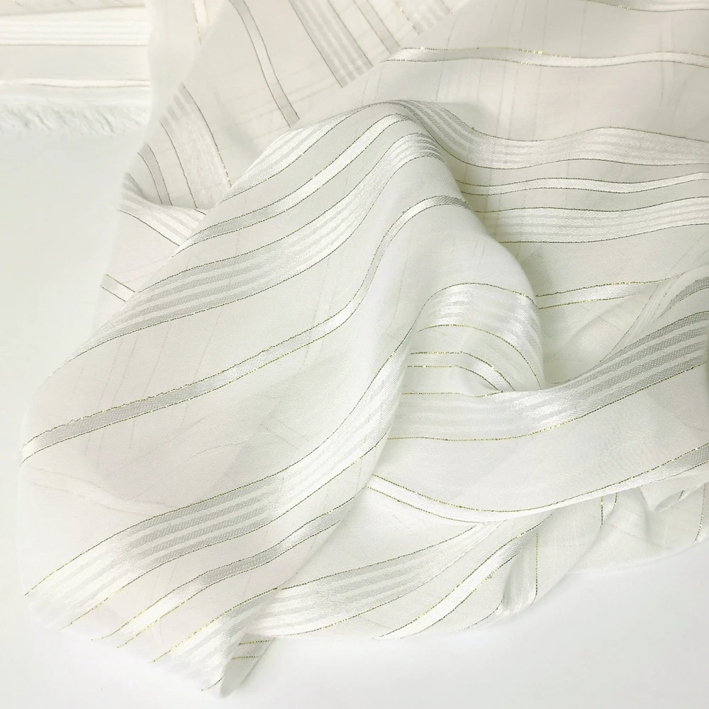 1 meter X 1.4 meter Crinkled Satin Chiffon Gauze Crepe Gold Yarn Wrinkled Chiffon Fabric Natural White