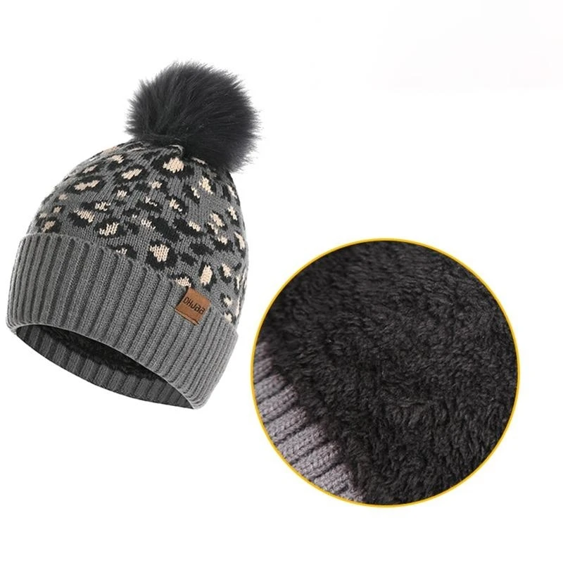 Winter Hat Scarf Gloves Beanie Snow Knit Skull Cap for Touch Screen Mitte