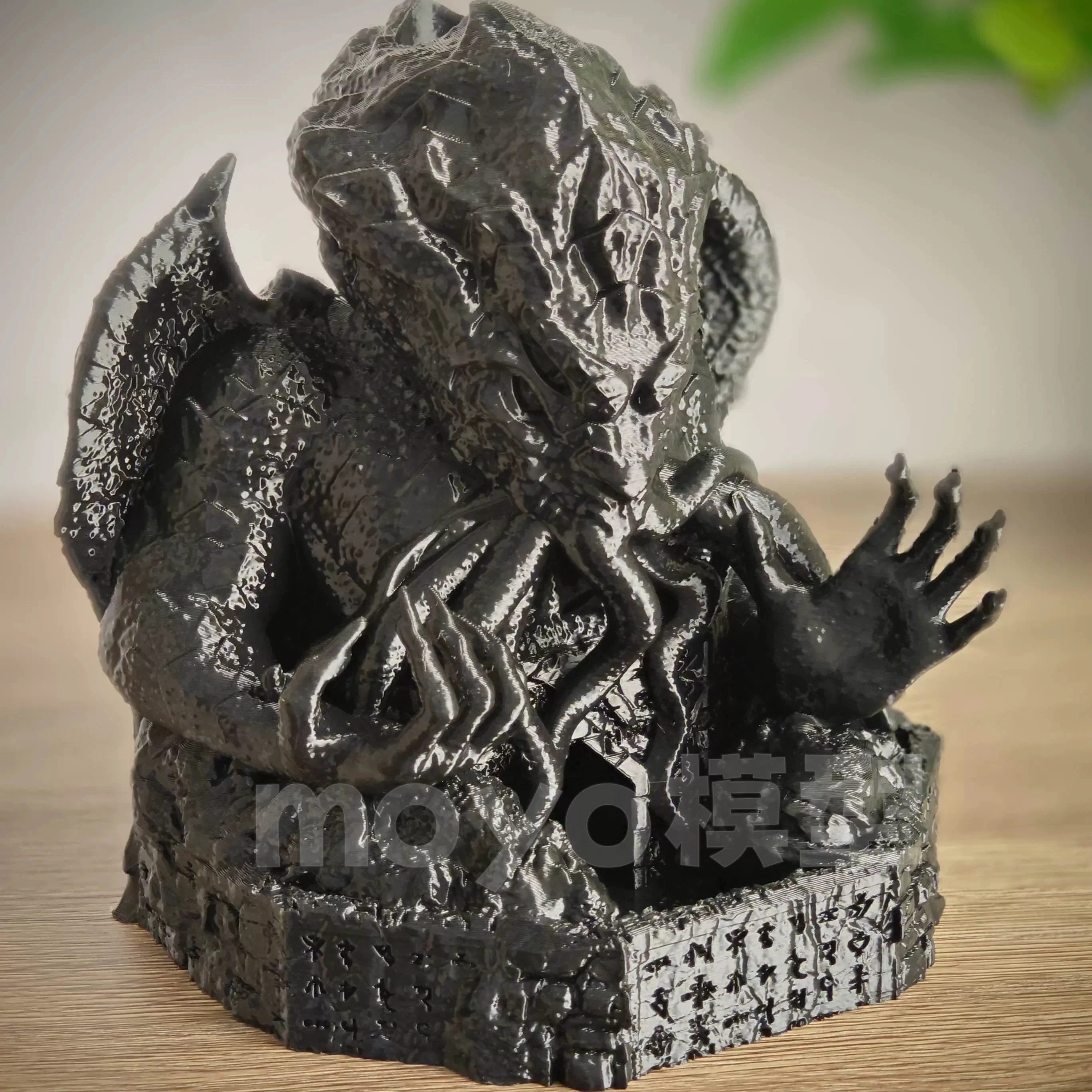 

Cthulhu style dice tower table game accessories castle tower board game props sieve running group DND COC game tool dice box