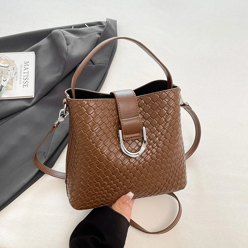 

Luxury Minimalist Square Textured Diaper Bag Chic Crossbody Handbag For Women Elegant Vintage Shoulder Tote