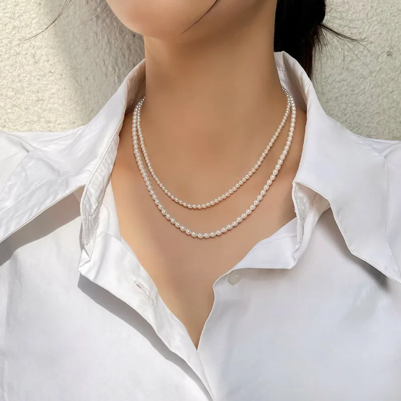 

Vintage French-Style High-End Necklace: Round Lustrous 2mm Swarovski Pearl, Light Luxury Small Bead Collarbone Chain for Women