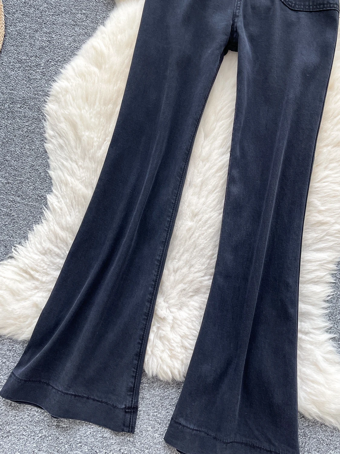 

Корейские джинсы с высокой талией в стиле ретро, облегающие джинсы, женские летние длинные брюки, однотонные расклешенные брюки с микро-расклешенными брюками для молодых женщин