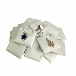 Wholesale 20Pcs/lot Earring Pendant Display Mat Small Size Leather Accessory Pad Ear Stud Hanging Rack Pendant Earrings Display