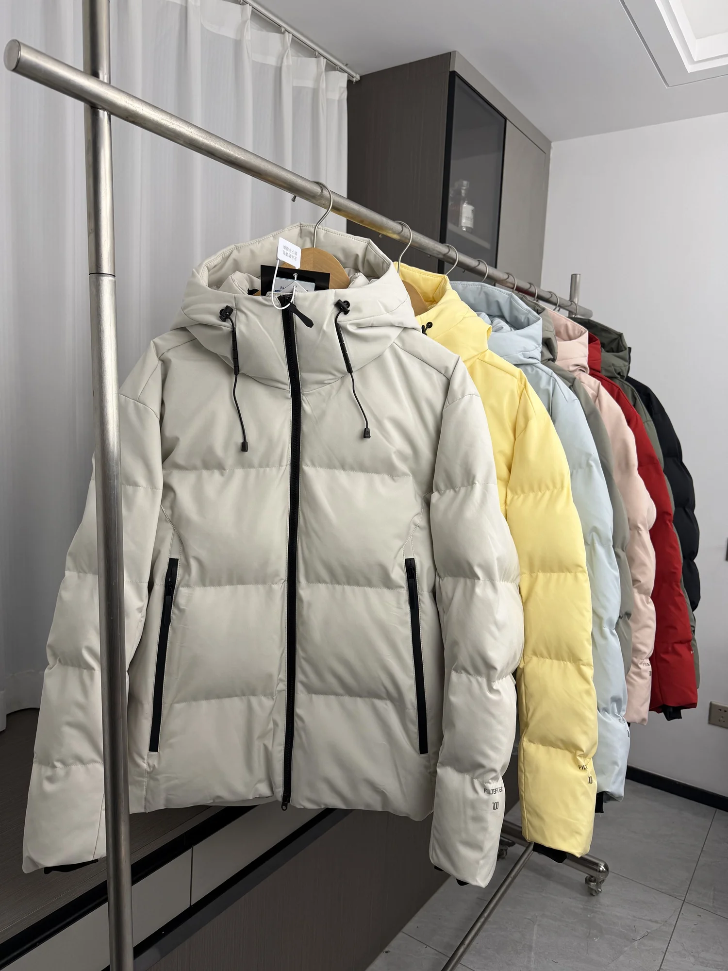 

Thiened Outdoor Casual Hooded Cotton Jaet Men's Winter Faion Urban Sle Warmth Stand Fit Long Sve Zipper Closure...