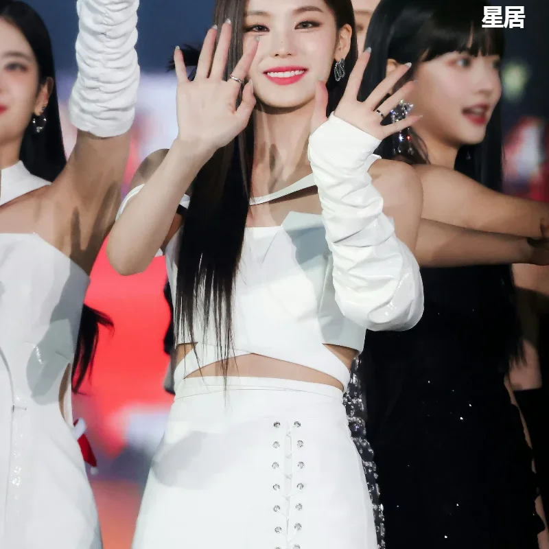 Białe Top Slim Sznurowane Szorty Odzież Jazzowa Damska Piosenkarka Kpop Stroje Hip Hop Kostiumy Taneczne Klub Nocny Sexy Strój Tancerki Scenicznej