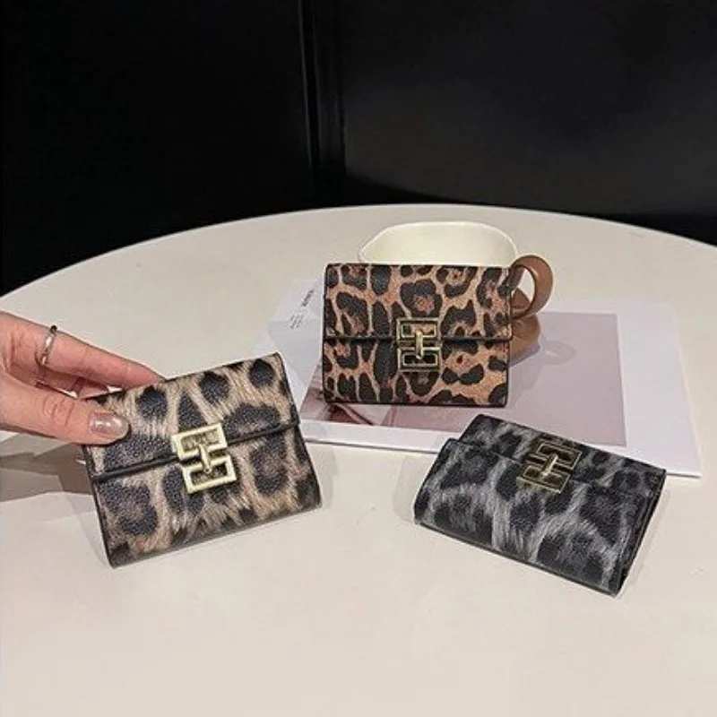 Elegant Commuting Handbag, Portable, Durable, Fashionable, Ladies' Campus Style, Practical, Daily Use Wallet