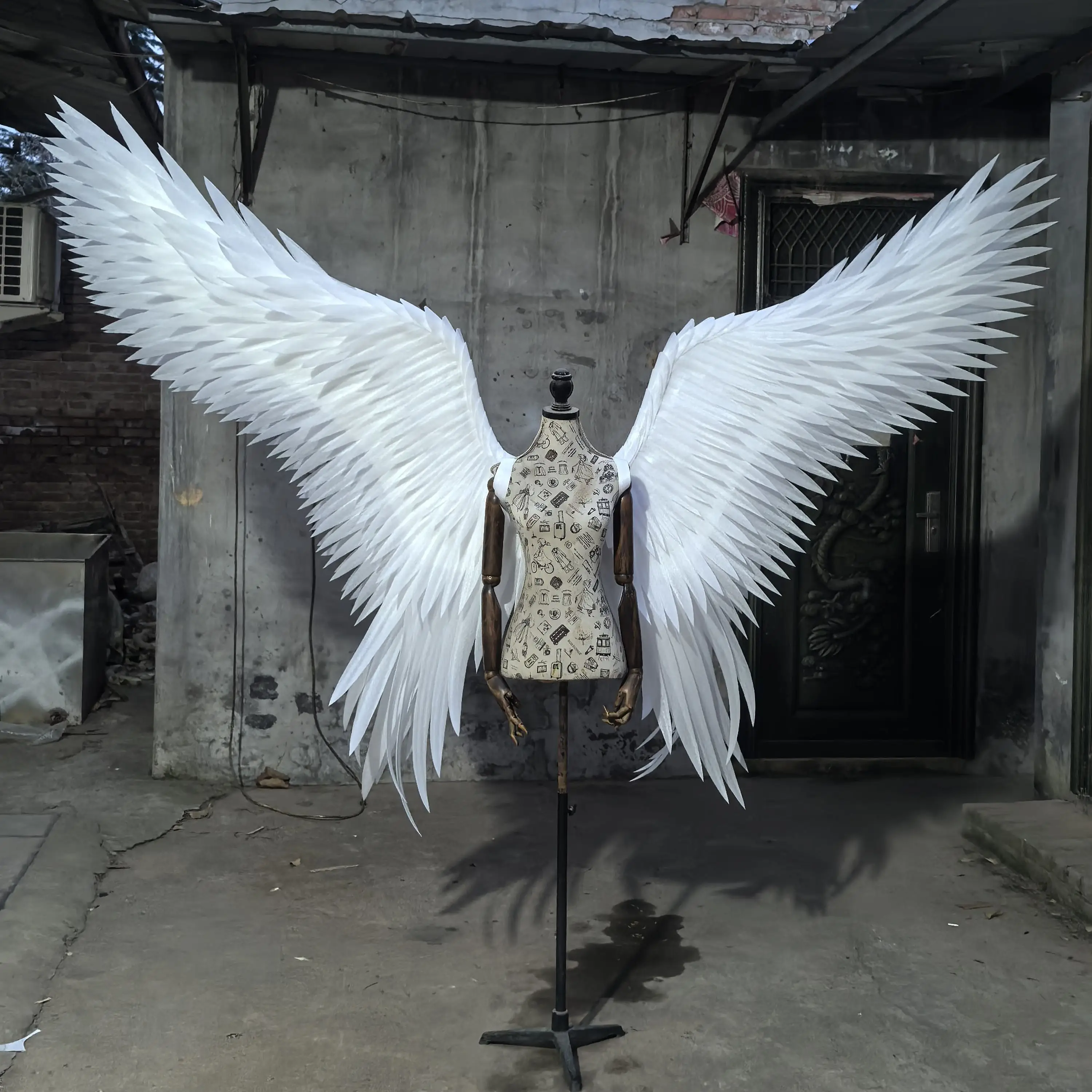 White Angel Wings Fashion Show Photography Props Catwalk Model Costume Accessories Nightclub Bar Props