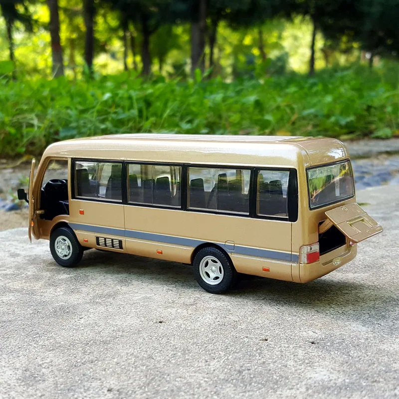 1:32 Coaster Alloy Bus Car Diecast Simulation Metal Business Bus Vehicles Model samochodu Dźwięk i światło Kolekcja zabawek dla dzieci Prezent