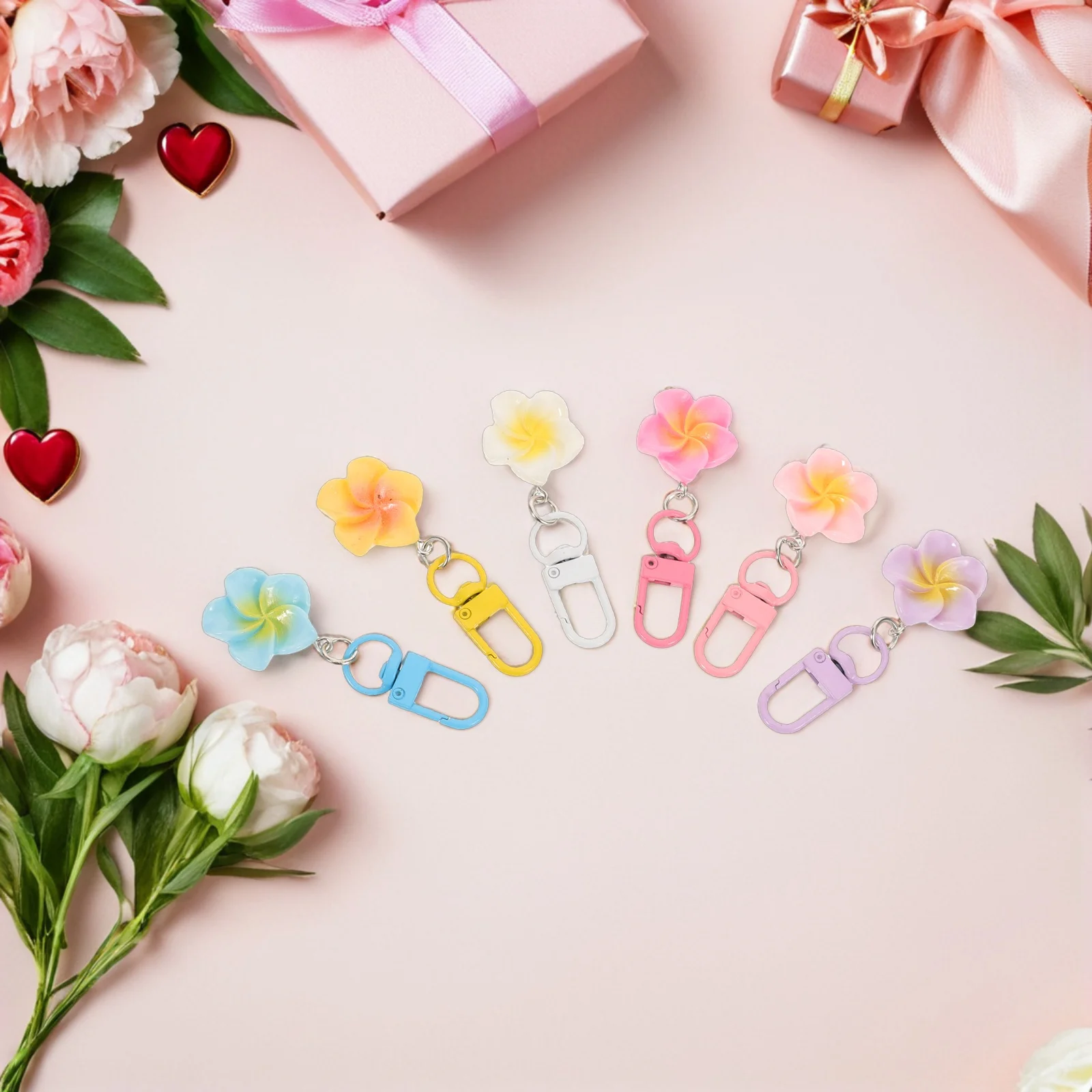

30Pcs Floral Keychain Charm Lovely Flower Shape Pendant for Portable Bag Purse Charm Backpack Ornament Small Handbag Accessories