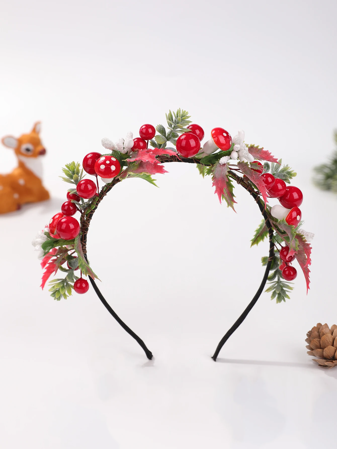 

Christmas-Style Red Fruit Mushroom Headband, Forest-Style Retro Holiday Headwear, Party Photo Shoot Gorgeous Accessories