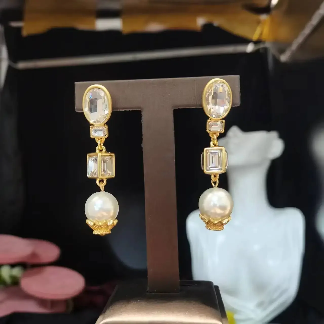 

Серьги из серебра 925 пробы, с жемчугом
