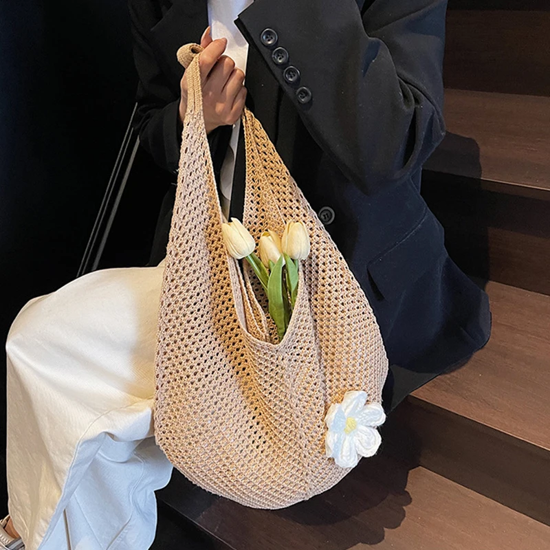 Trendy Hollow Out Weave Straw Bag Bohemian Style Beach Handbag Hollow Tote Bag Large Capacity Lazy Style Beach Bag Shopping image 5