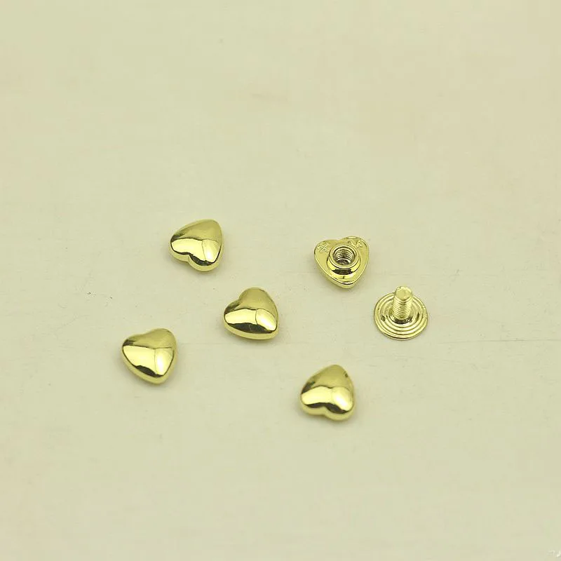 50Pcs 8Mm Heart Rivet สกรูเสื้อผ้ากระเป๋าถือฮาร์ดแวร์ตกแต่ง Studs ปุ่มเล็บโลหะหัวเข็มขัด DIY อุปกรณ์เสริม