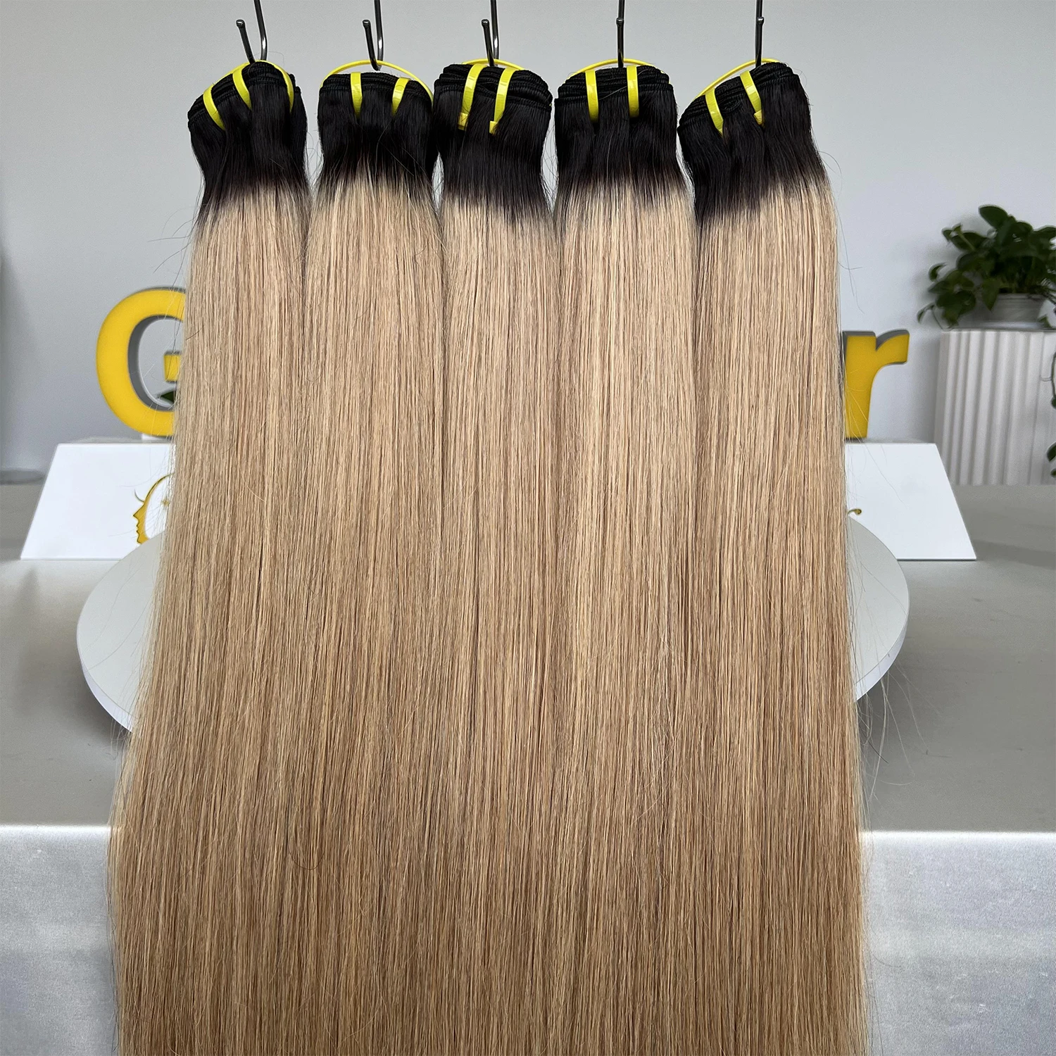 Extensiones de cabello humano 100% liso SWANEE, paquetes rectos de cabello vietnamita # Venta al por mayor de doble trama de extensiones de cabello crudo de color 1BT27