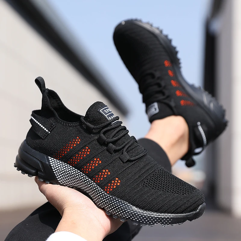 

Men's Stylish Running Shoes Summer Breathable Eye Catching Sneakers Anti-Skid Sole for Urban Style Lightweight Men's Casual Shoe