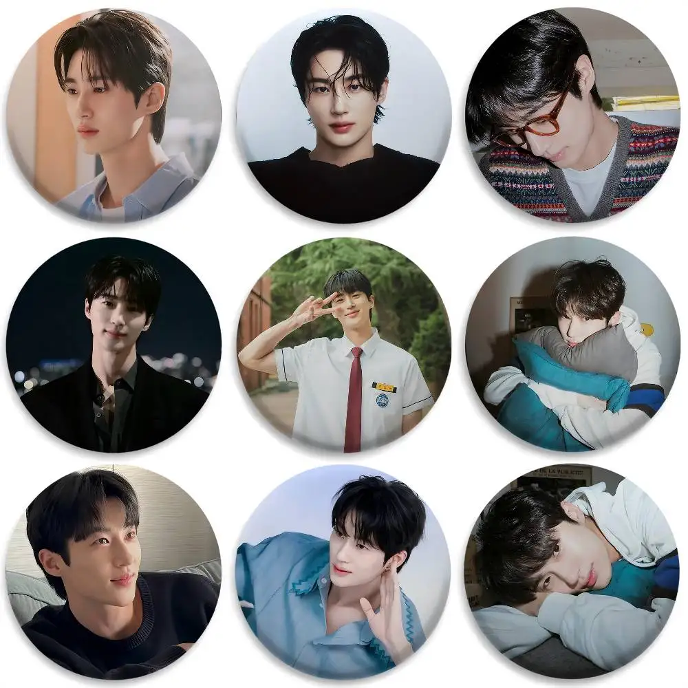 

B-Byeon W-Woo-seok Korea Badges Round Exquisite Badge Brooches Creative Pins For Clothes Hat Backpack Gift Accessories