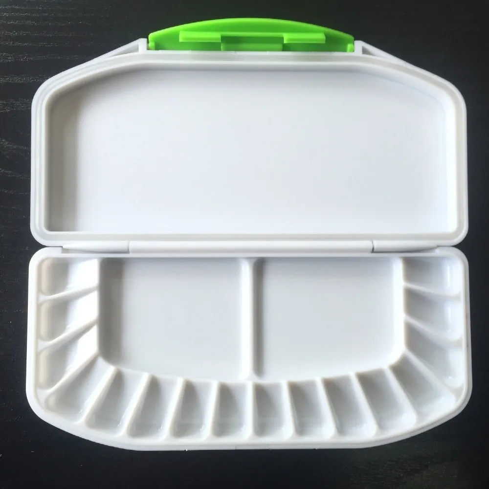 Easy Clean 16-Well Watercolor Palette Leak-proof Artist Grade Folding Paint Box Lightweight Drawing Tool Studio Use