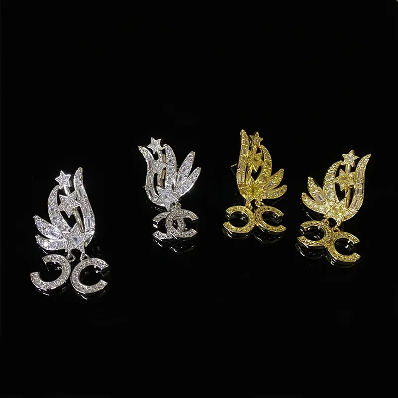 

MDL Little Fragrant Style Wings C Stud Earrings Gold Plated Double C Gold Yellow Diamond Earrings