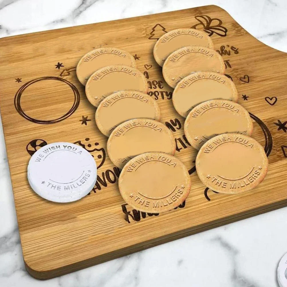 

1Set Cookie Molds PP Material Christmas Cookie Cutters Holiday Baking Stamp DIY Biscuit Mold Reusable Tool Baking Molds