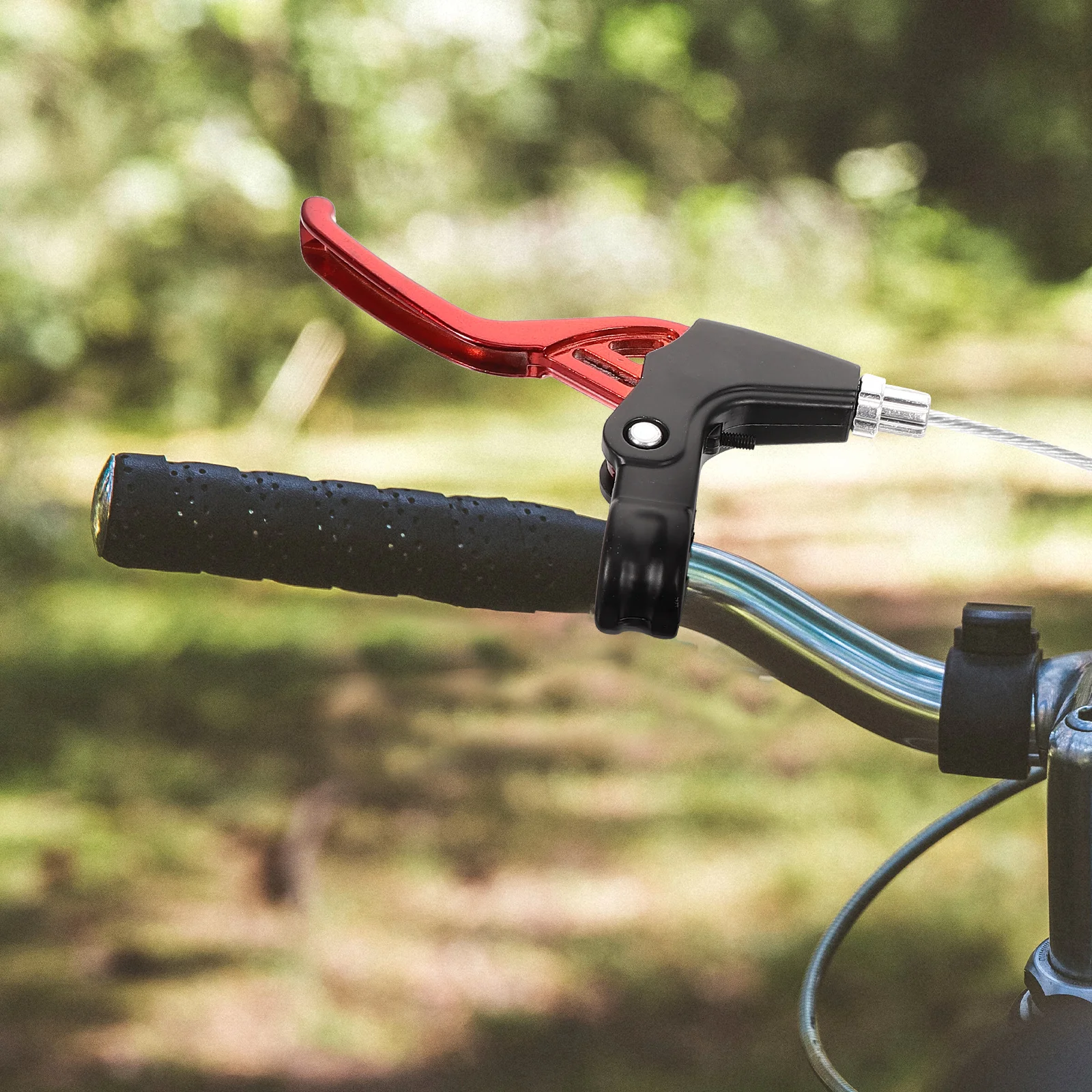 

2pcs Red Aluminum Alloy Bicycle Brake Levers Lightweight Compact Essential Bike Parts Mountain Brakes Cycling Handle Gifts