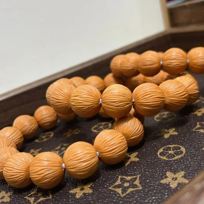 

Brushed Bracelet Tyrant Golden Monkey Peach Pit Seed Olive Nut Round Beads