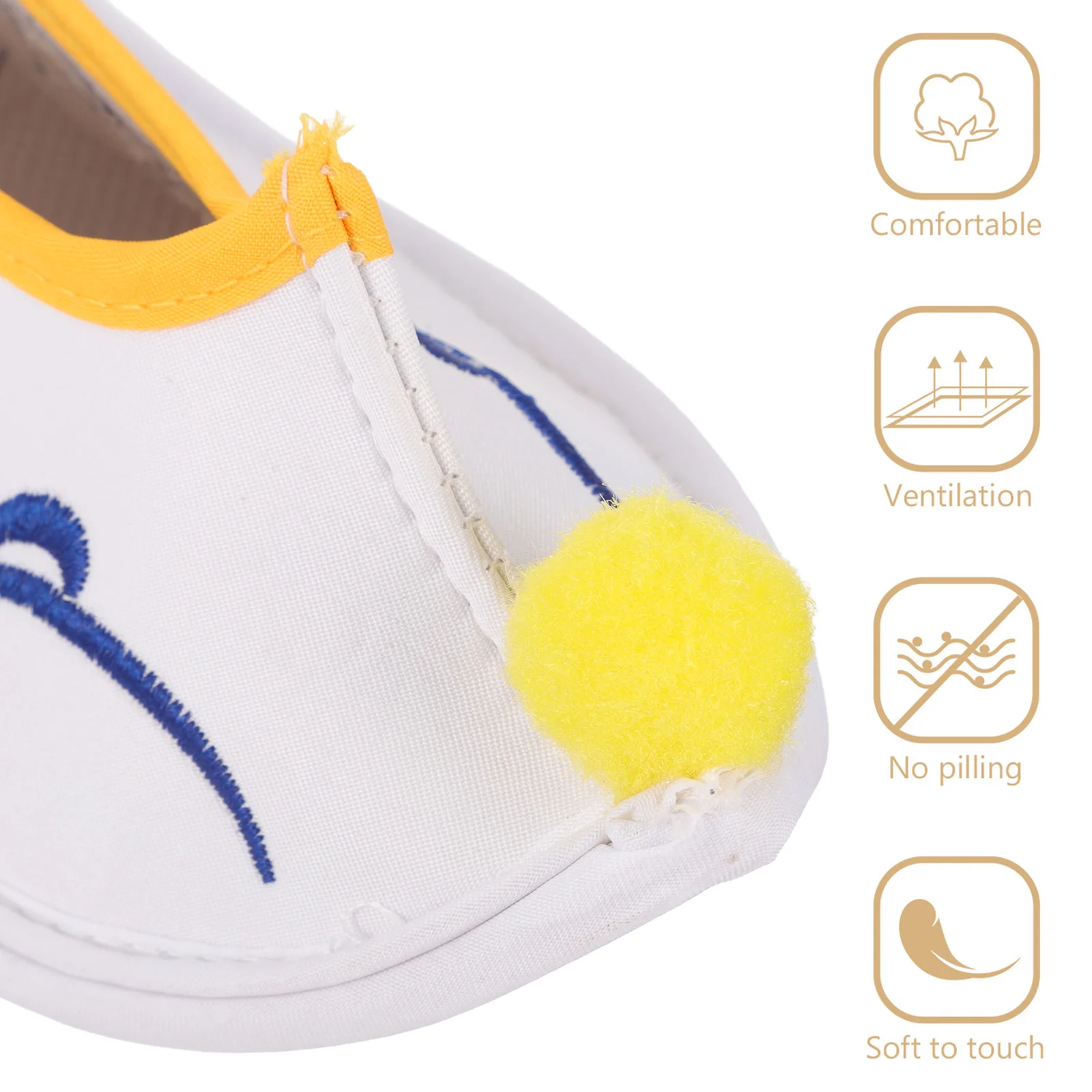 1Pair Buddhist Fabric Shoes Women Embroidered Ethnic Shoes Auspicious Cloud Footwear Buddhist Costume