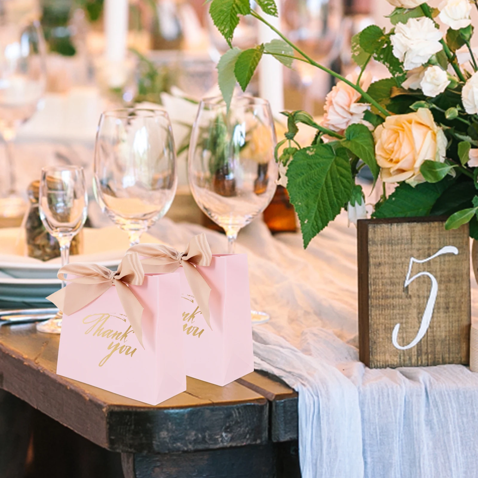 

30pcs Pink Hot Stamping Wedding C y Boxes Durable White Cardboard Bridesmaid Bags Gift Packaging Suitable Festivals Parties