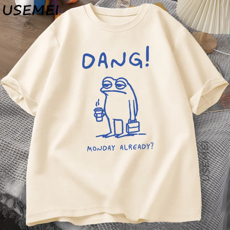 Dang Monday بالفعل تي شيرت الرجال مضحك Cottagecore رجل أحب الضفدع تي شيرت مضحك الضفدع المطبوعة التي شيرت القطن قصير الأكمام تي شيرت الملابس #1